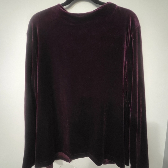 Kathie Lee Women's Deep Purple Velvet Sparkly Shirt Cardigan. XL - Picture 2 of 5